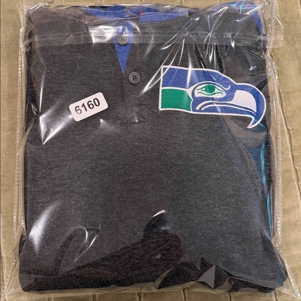 NFL SEATTLE SEAHAWKS MITCHELL & NESS THROWBACKS HOODIE L/S SWEATSHIRT MEDIUM